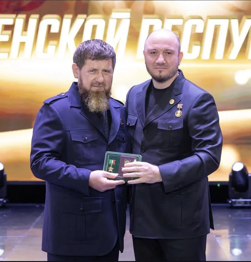 Коллектив министерства автомобильных дорог Чеченской Республики поздравляет первого зам...