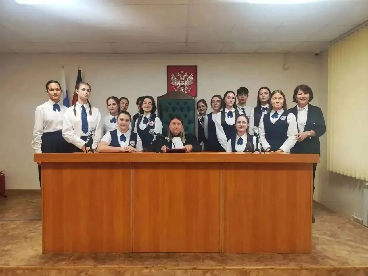 ⚖️Что гимназисты узнали в стенах Менделеевского районного суда