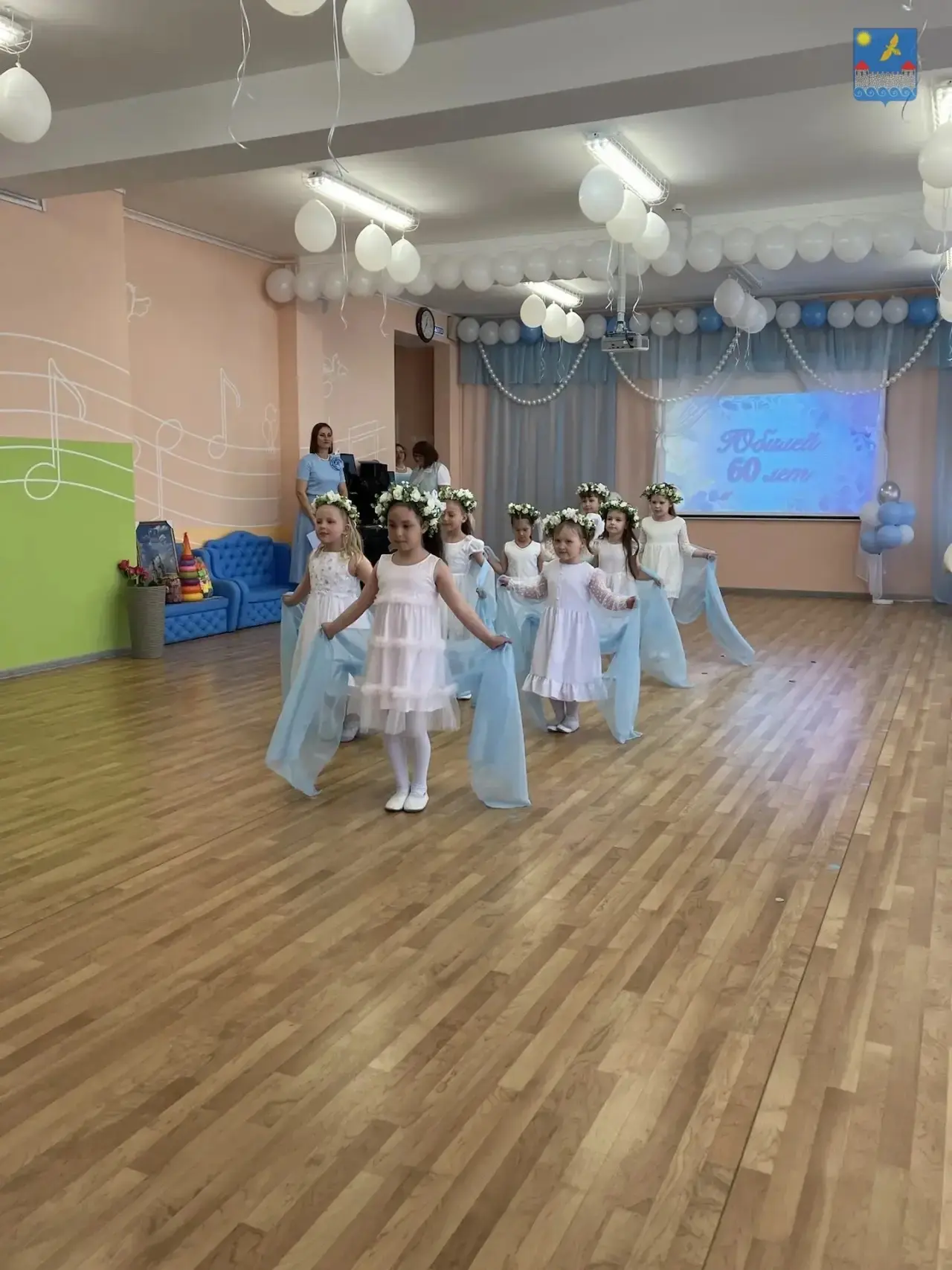 🎉 Детский сад в Усть-Луге отметил 60-летний юбилей В Усть-Луге состоялось праздничное мероприятие, п