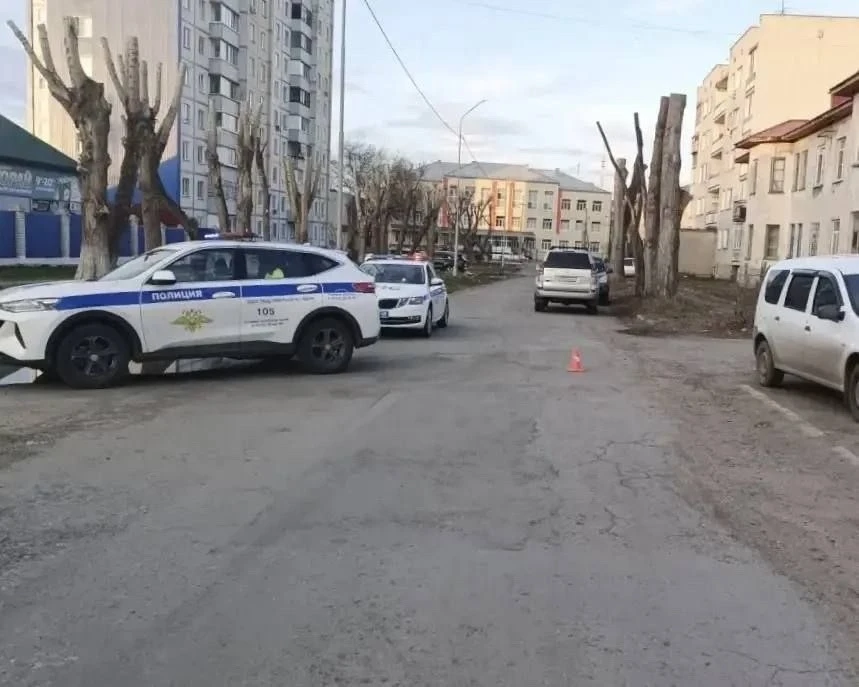 В Кургане внедорожник сбил 13-летнего пешехода  ДТП произошло 22 апреля в 18:15 на улице Технической
