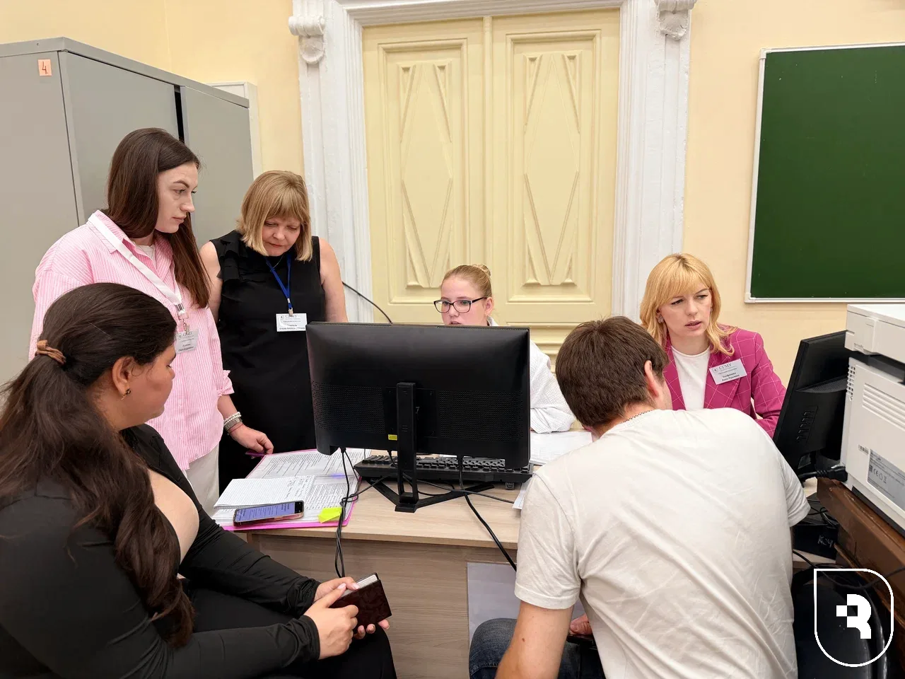🔔Выпускники медицинских классов поступают в СГМУ

Приемная кампания в Саратовском медуниверситете н