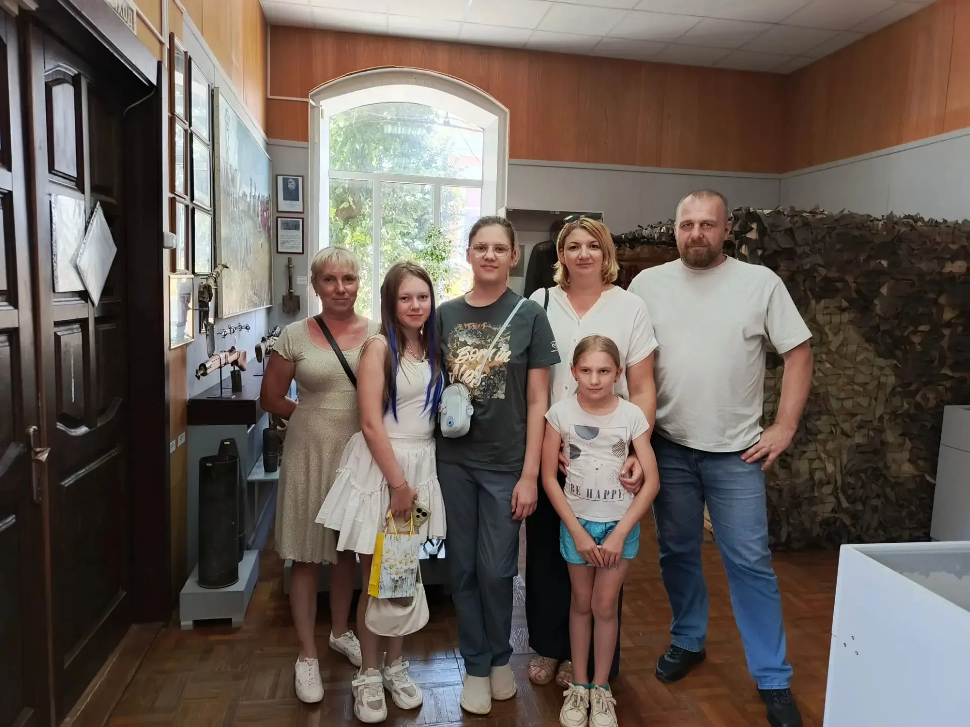 🎉 Велижский музей принял посетителей из Санкт‑Петербурга, Москвы и города Смоленска! 😊
Гости высок