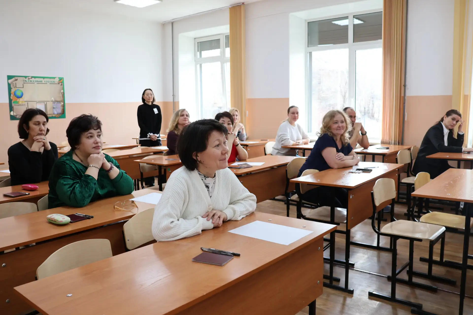🤝 «Сдаем вместе»: мамы и папы гимназии оказались на месте выпускников  25 апреля в нашей гимназии пр