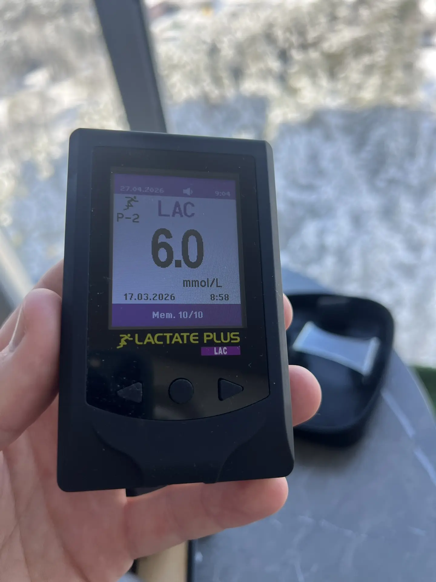 Друзья! В продажу улетает мой лактометр LACTATE PLUS  В комплекте: сам лактометр; набор полосок 10-1