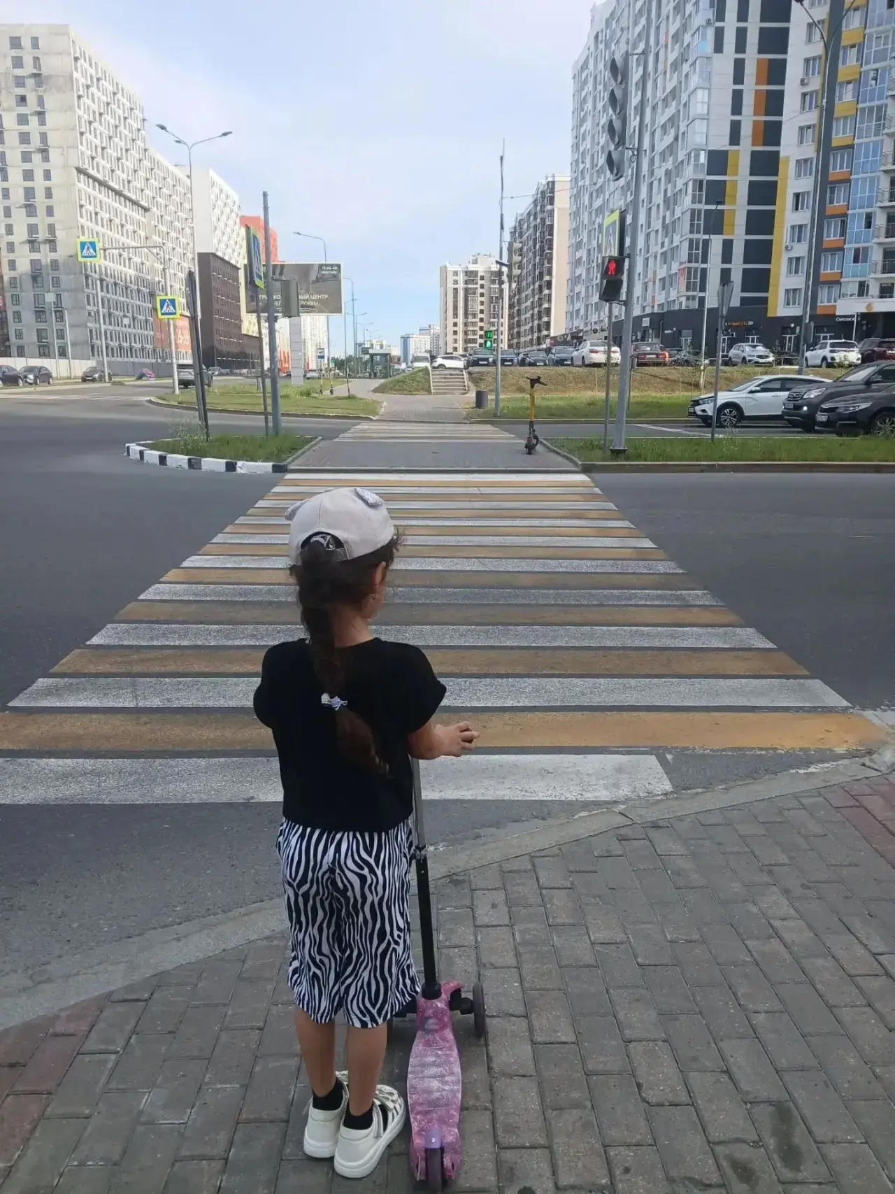 Акция «Безопасное лето»! 🚦

Лето — время прогулок, но про правила дорожного движения мы не забываем