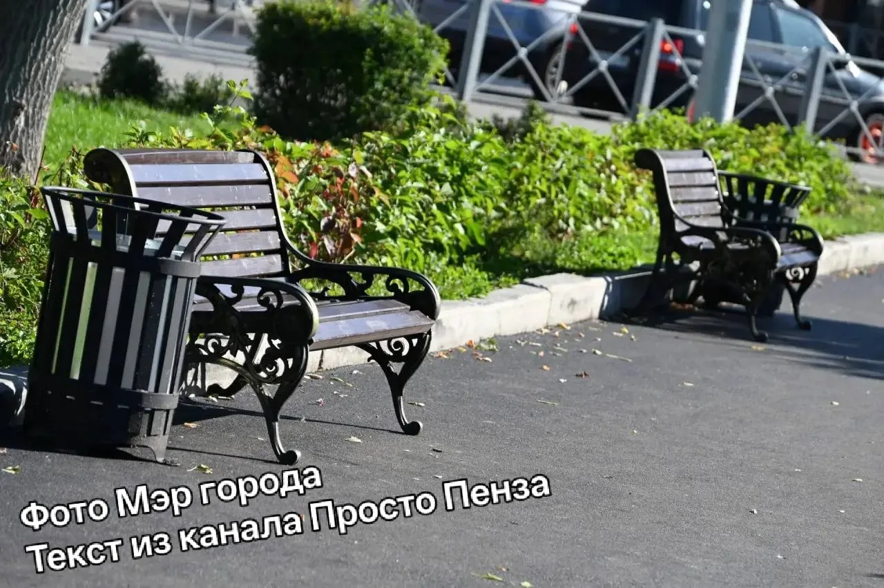 В Пензе привели в порядок сквер имени Белинского — он находится напротив драмтеатра. Бл...