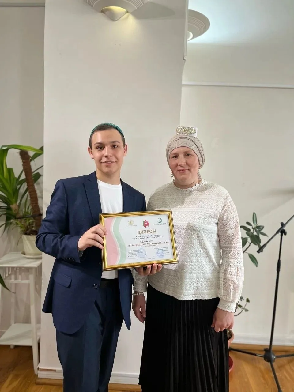 Казан шәһәрендә IX Бөтенроссия «Ак калфак» укучы кызлар һәм егетләр бәйгесе узды. Районыбызның Смәел