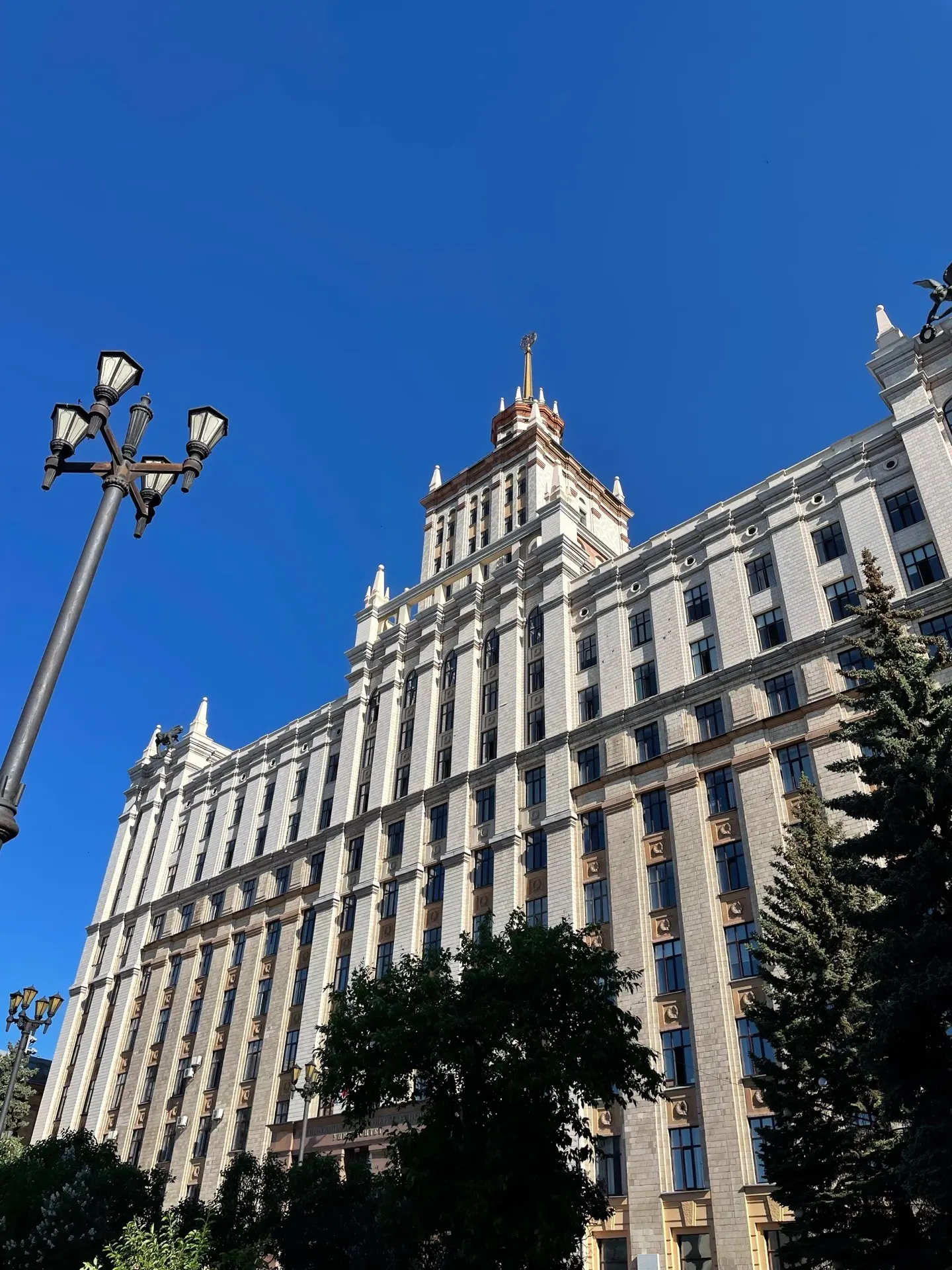 Встречаем этот день с улыбкой 🤗