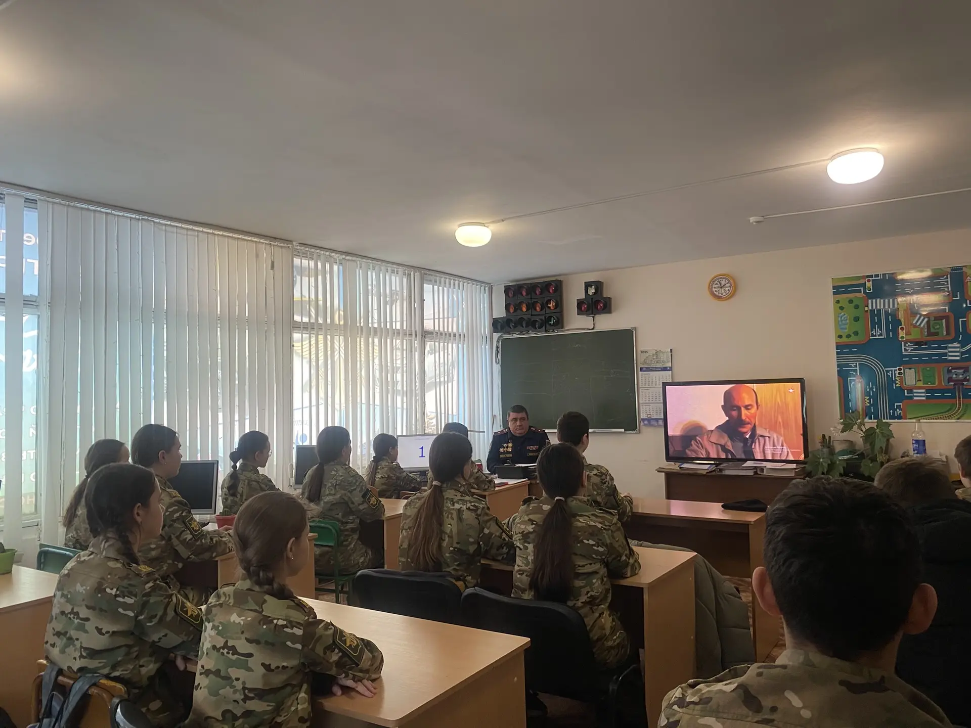 С Кадетами 1-го Юнармейского полка РБ имени М. Шаймуратова, учащимися 7 «Д» класса МОБУ СОШ с. Языко