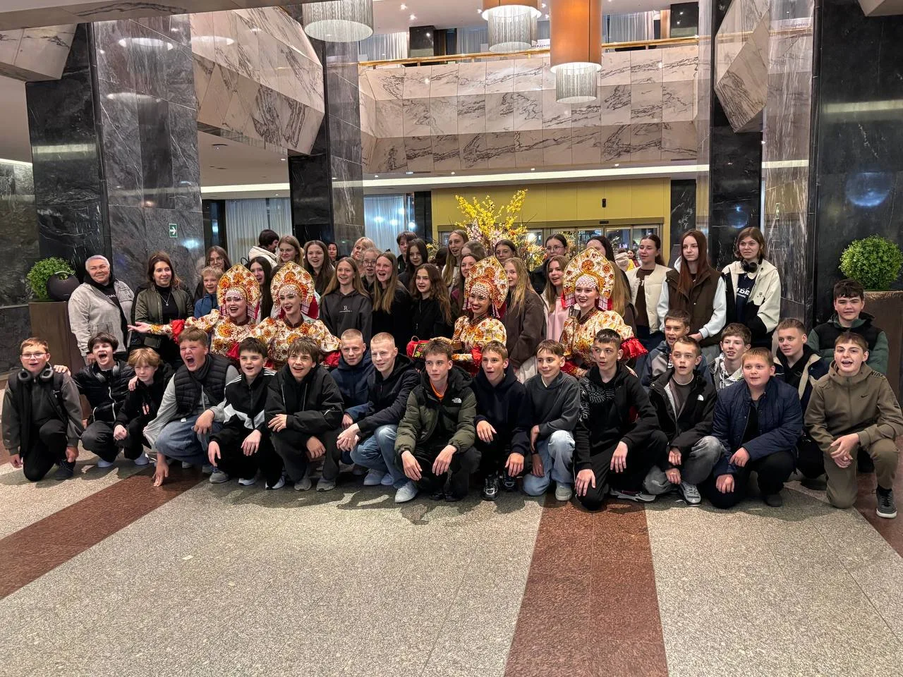 Экскурсионную программу для белорусских школьников организовали профсоюзы России и Бела...