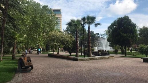 В Сочи и на курортах Кубани 1 октября циклон принесёт дождливую погоду, но с прояснения...
