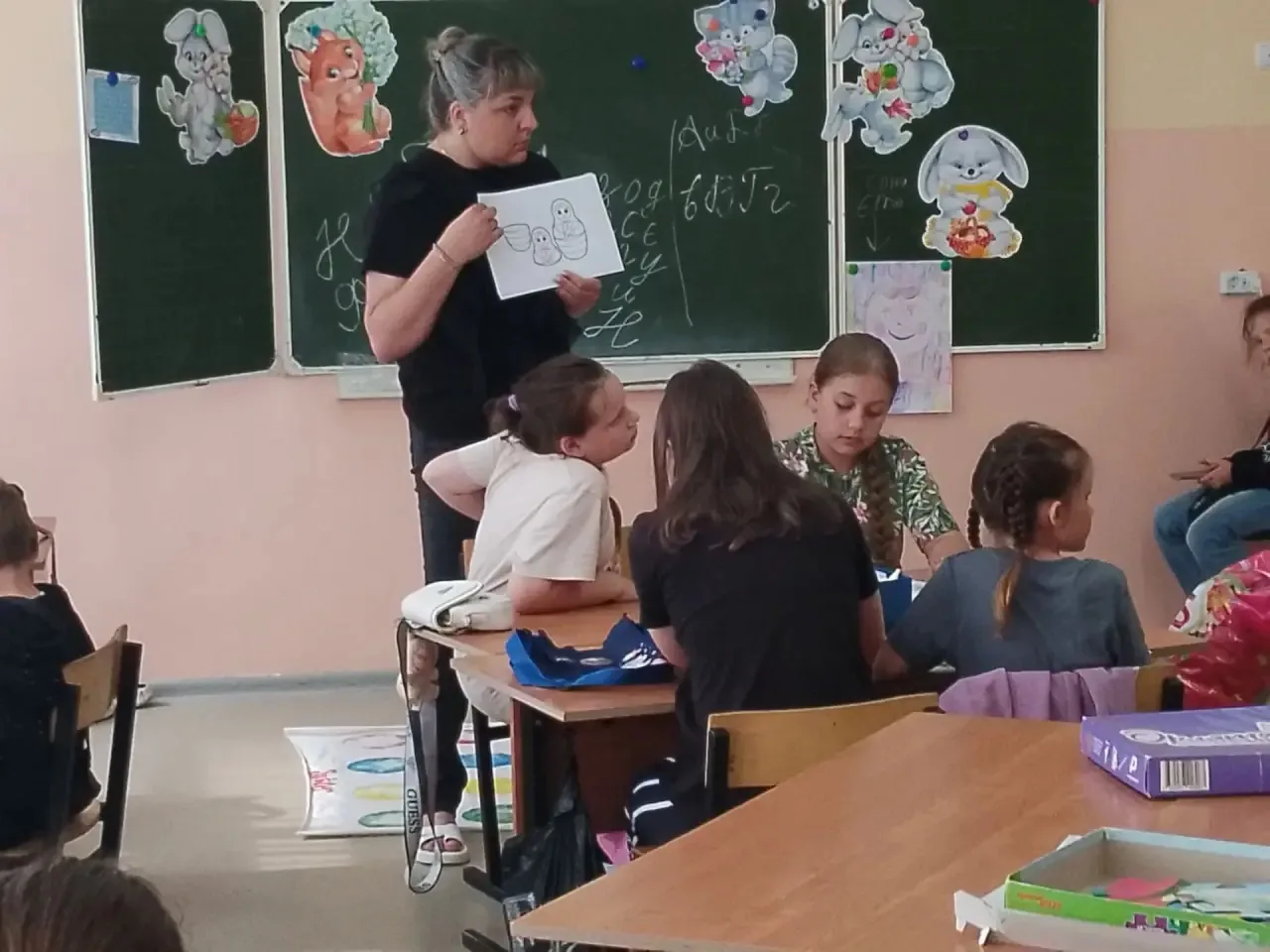 Вот и завершились три прекрасных недели нашего пришкольного лагеря! ✨

За это время ребята успели:

