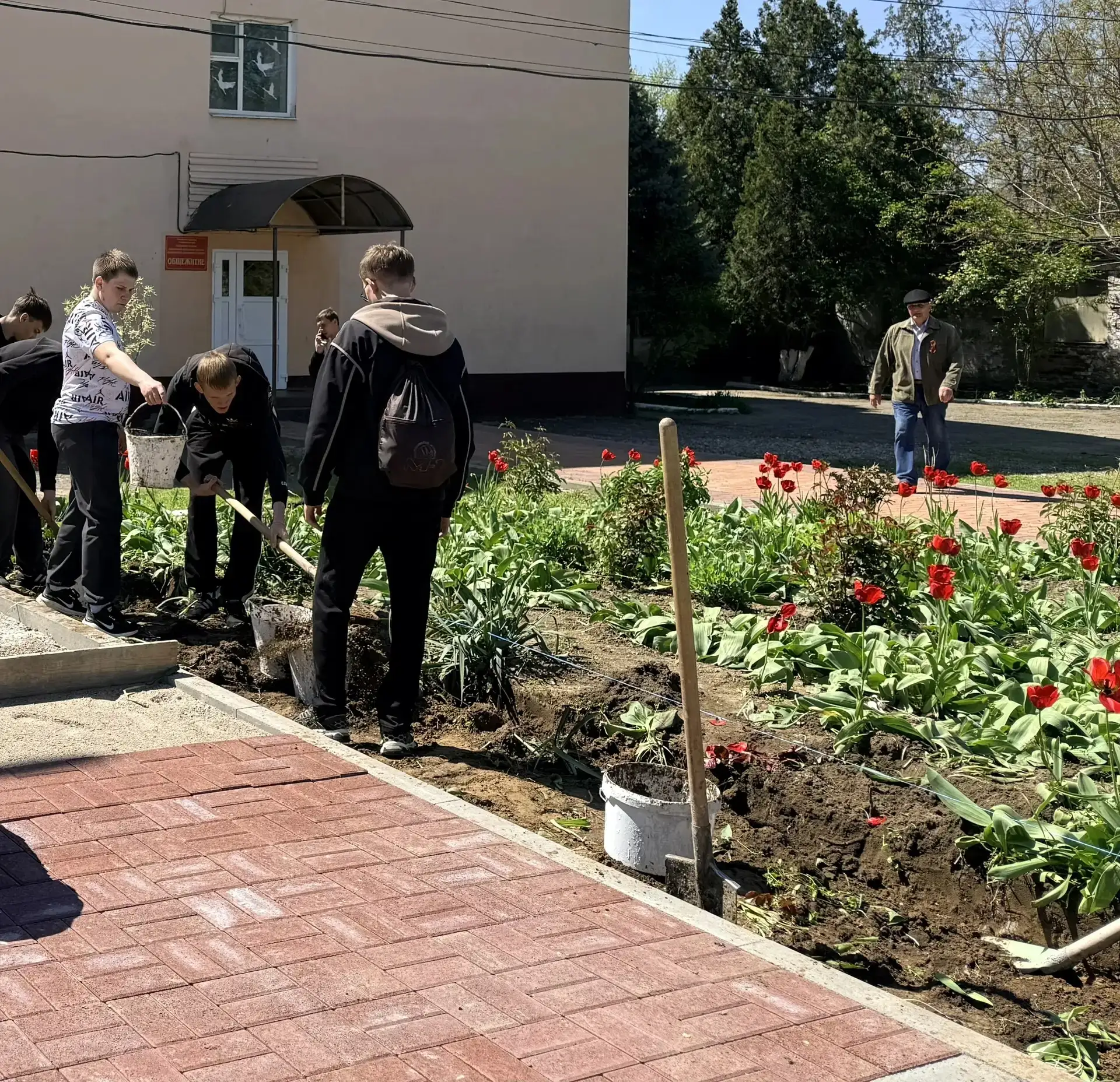 Апрель – время обновления и наведения порядка, а субботники – добрая и неизменная тради...