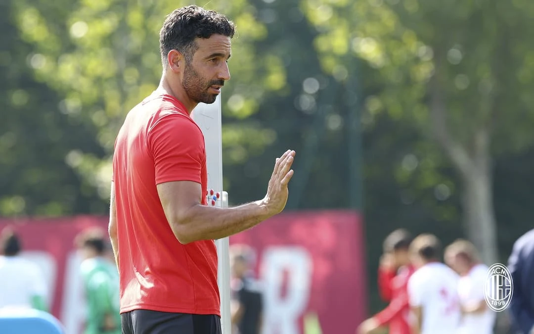SempreMilan: Аморим снова тестирует схему 4-2-3-1 в «Милане»