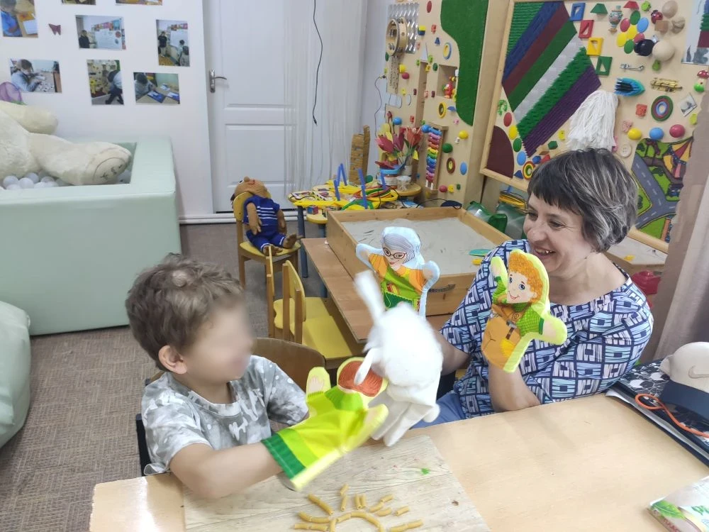 🧚‍В мире добрых сказок…

🎭В нашем игротерапевтическом кабинете прошло индивидуальное занятие для р