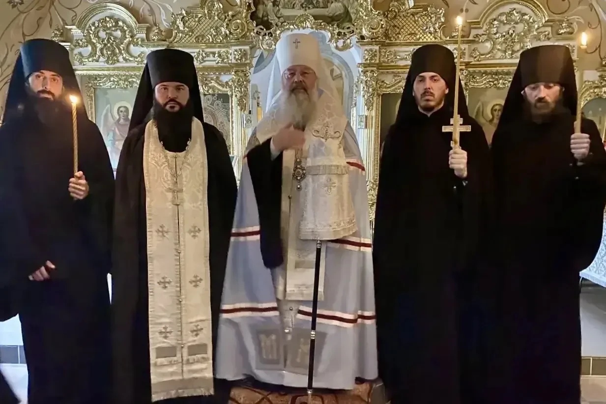 ⚡️ Вечером 15 июня в храме Преподобных отцов, в Синае и Раифе избиенных, митрополит Кирилл совершил 