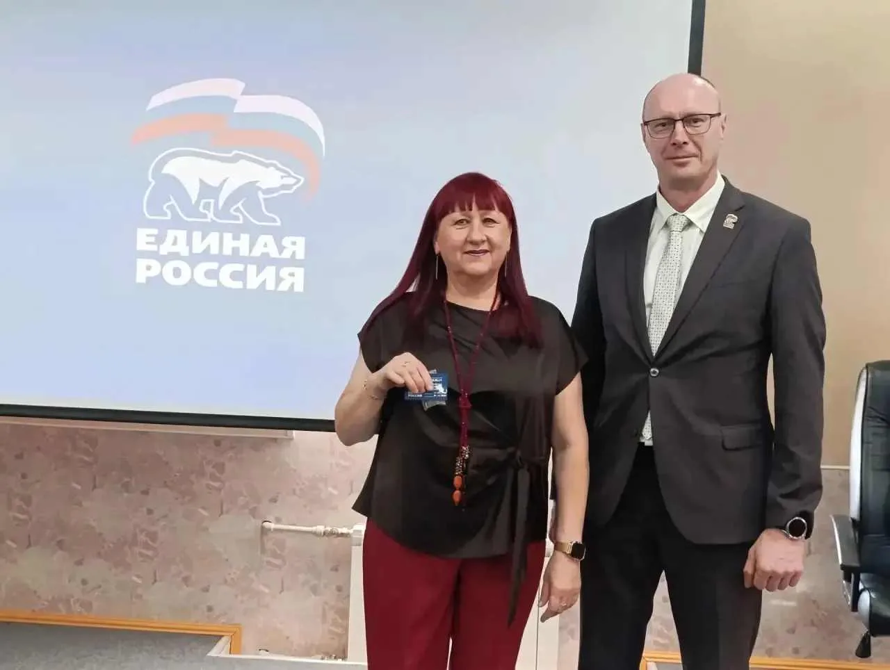 🇷🇺В Покачах состоялась Конференция местного отделения партии «ЕДИНАЯ РОССИЯ».
Мероприятие открылос