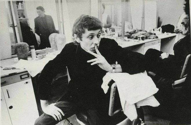 Олег Даль в гримерной, 1970 - 1973 год