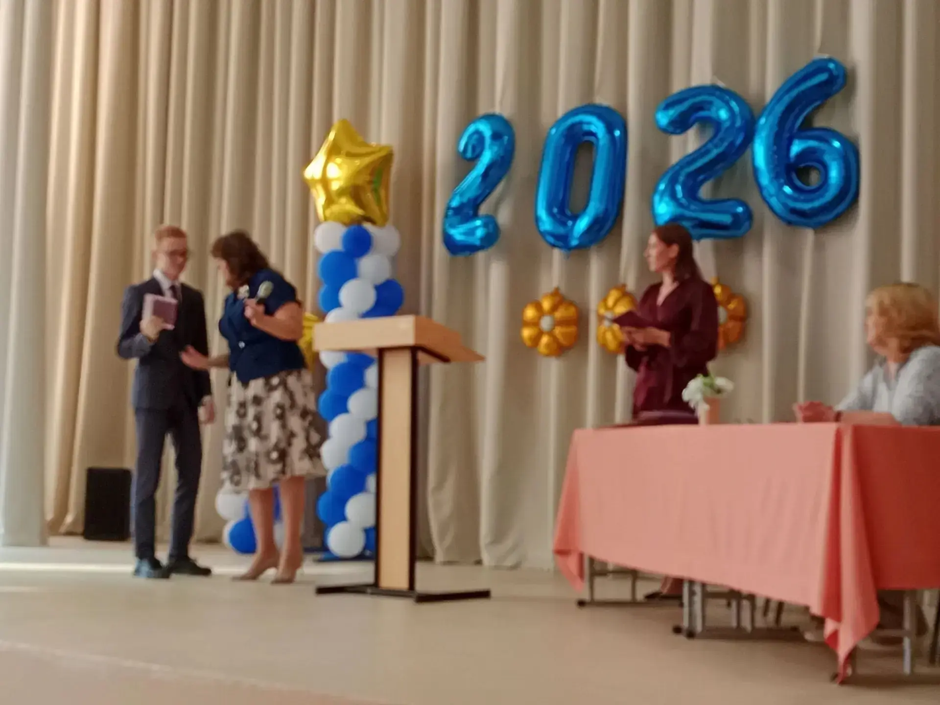 В добрый путь, выпускники 9-х классов школы №4💝!

🎊25 июня 2026 года – особенный день для 9-х клас