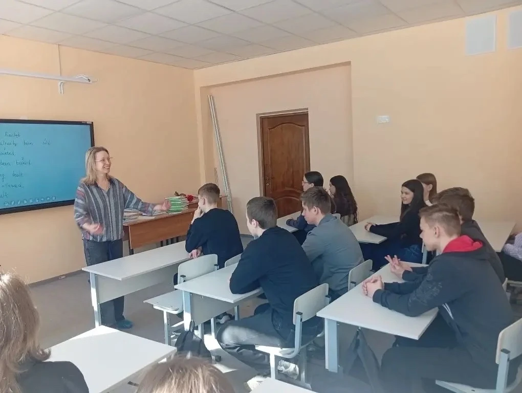 🎓 Изучать предмет в игровой форме - всегда увлекательно, отметили учащиеся ЦО гимназии № 8 им. Л. М.