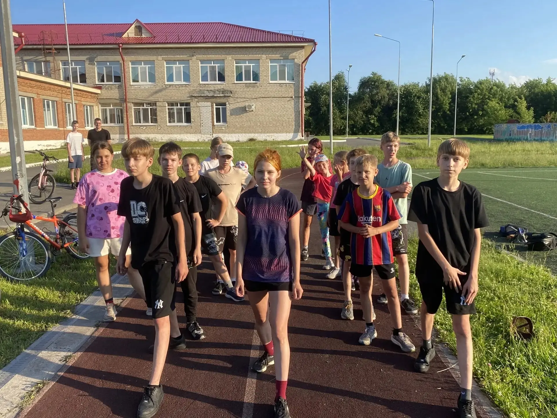 Работа летней спортивной площадки, с.Луговое