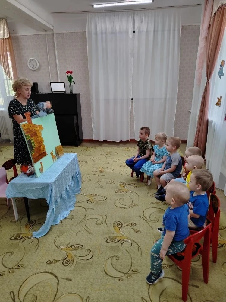Волшебный мир на доске: театр на фланелеграфе в нашем саду!
