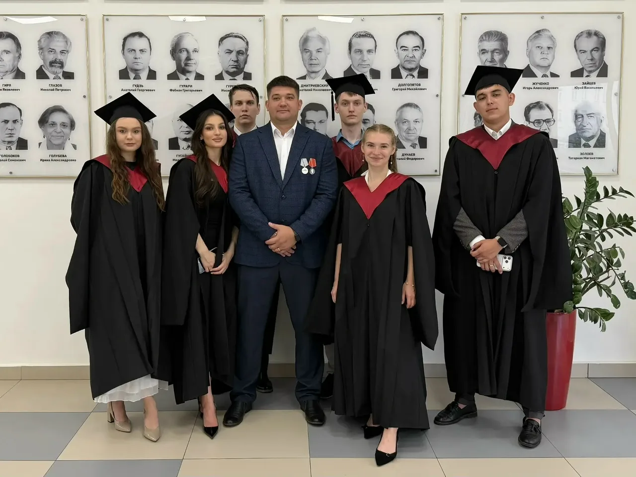 🎓 Вручение дипломов 2026 в Москве
🗓 4 июля 2026 года в РГУ нефти и газа (НИУ) имени И.М. Губкина (