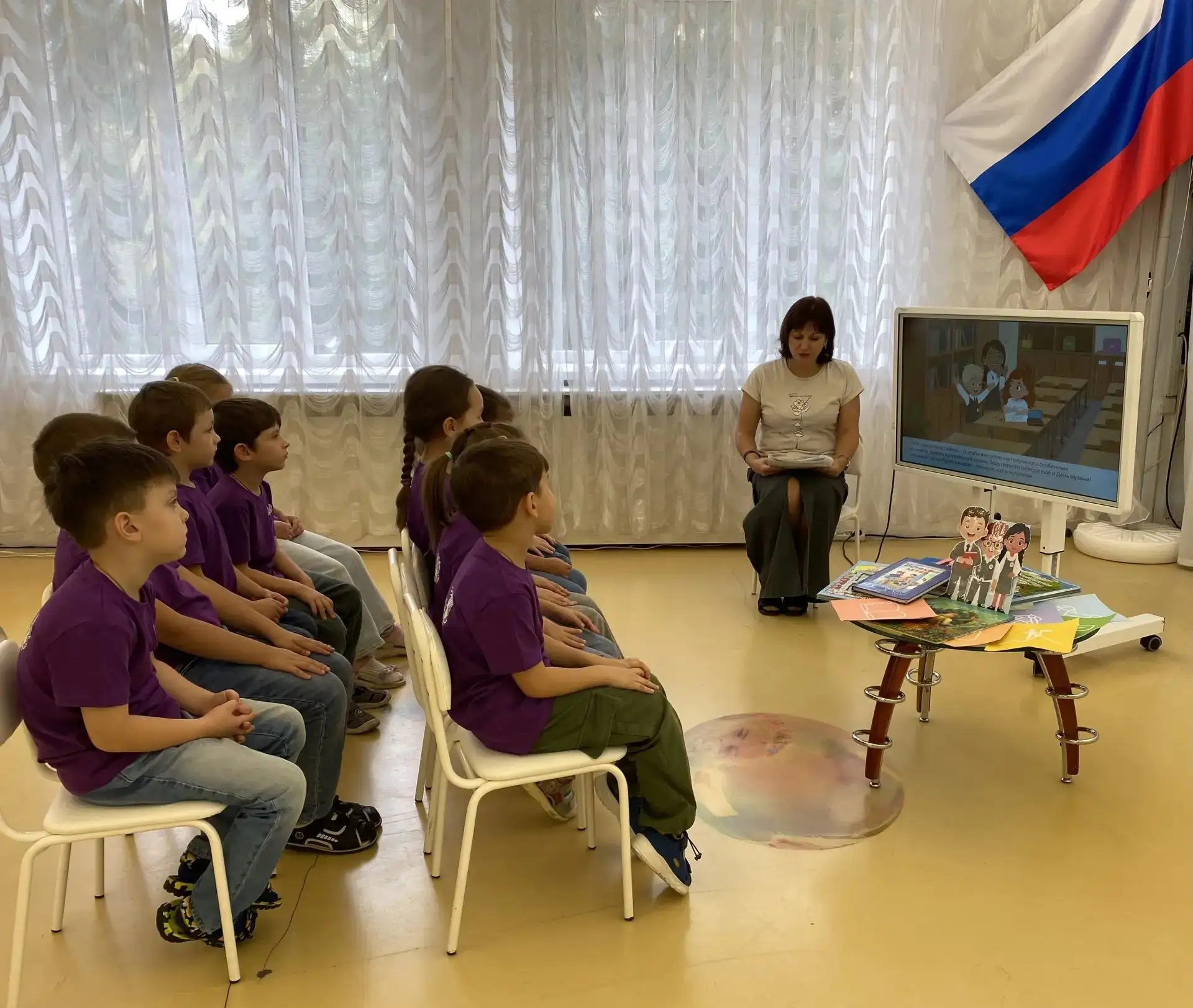 В подготовительной группе «Семицветик» октябрь начался с по-настоящему доброго и творче...