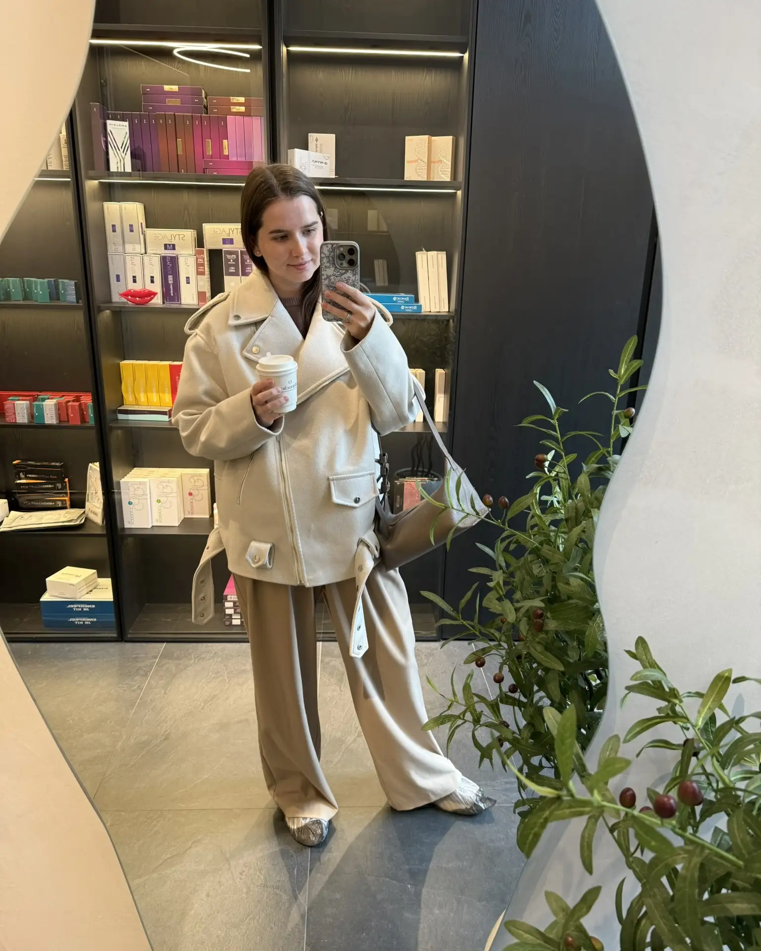 Начала день в Milano Clinic. Приятно, конечно, начинать воскресенье с заботы о себе.