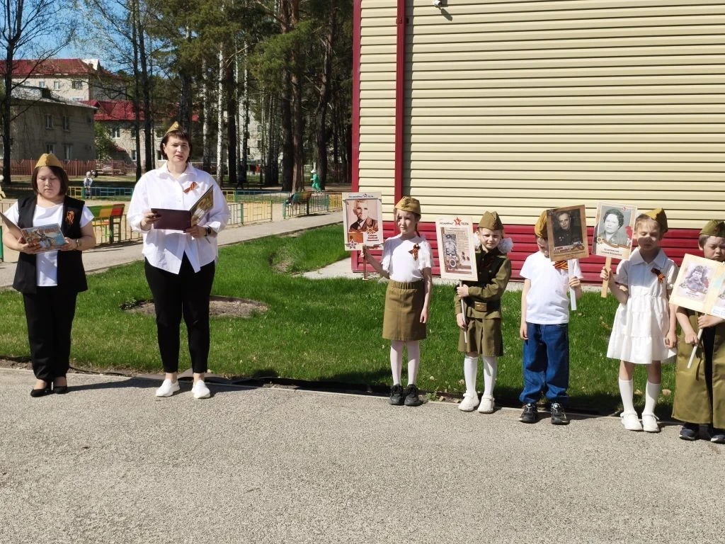 Память живет в маленьких сердцах: в Новотарманском детском саду прошла акция «Бессмертный полк».  В 
