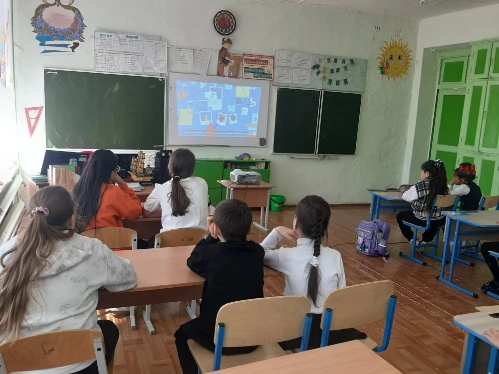 📞 В наше время телефонные мошенники, к сожалению, не дремлют! Поэтому очень важно знат...