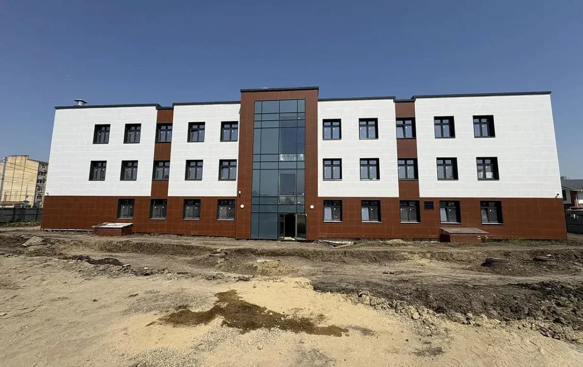 Новое отделение детской поликлиники в Краснодаре планируют достроить до конца года