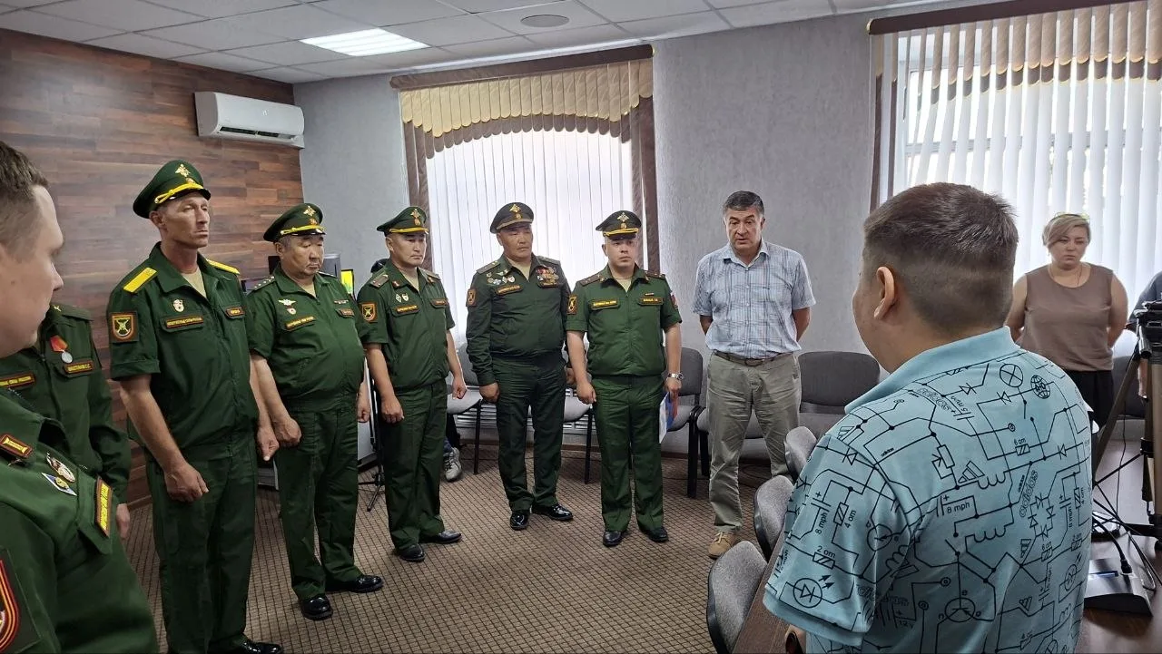 21 июля в администрации Кяхтинского района состоялось торжественное вручение государственной награды