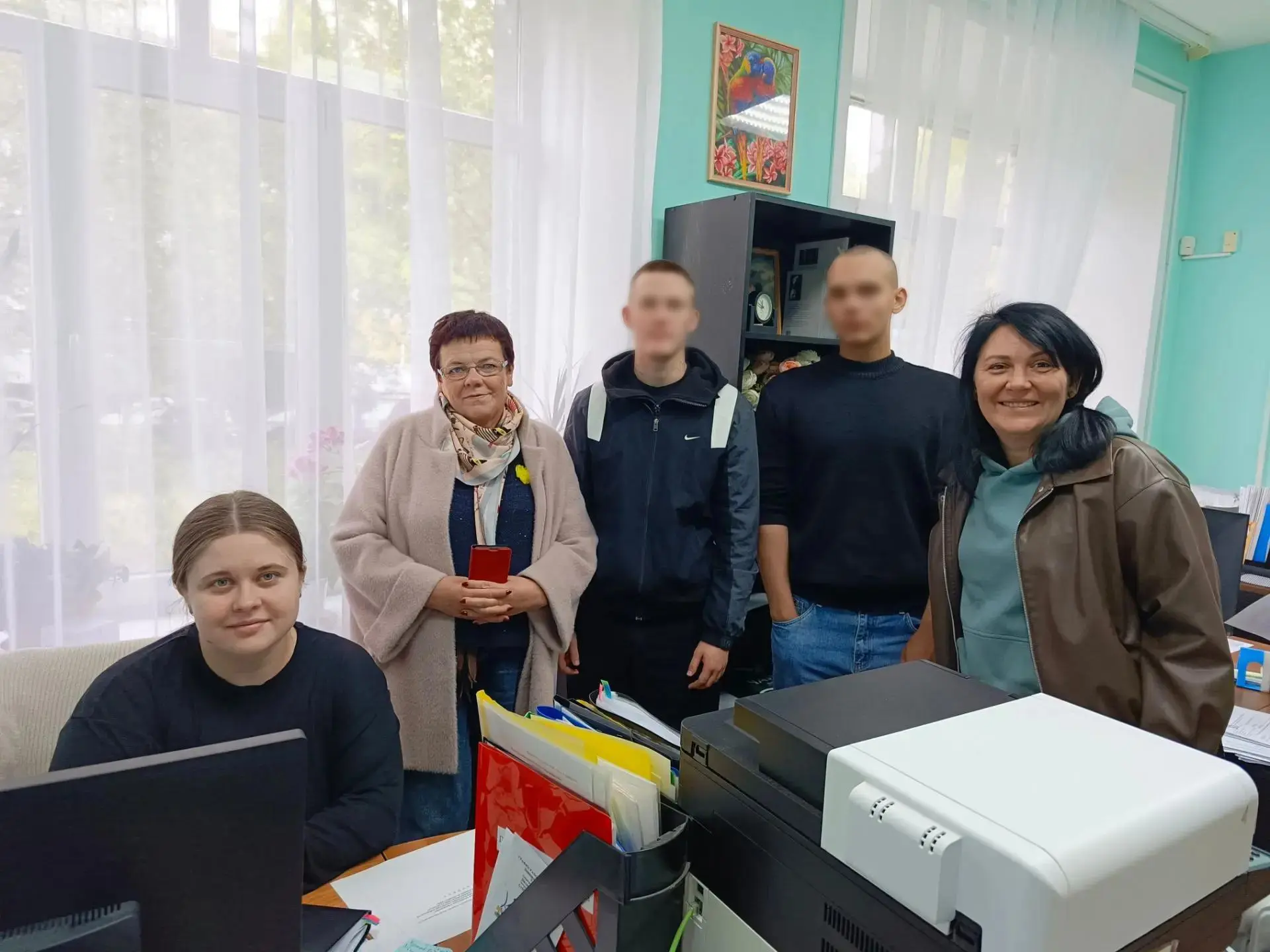 ВОСПИТАННИКИ ГОТОВЯТ ПРАЗДНИЧНЫЙ КОНЦЕРТ ДЛЯ ПОЖИЛЫХ ЛЮДЕЙ