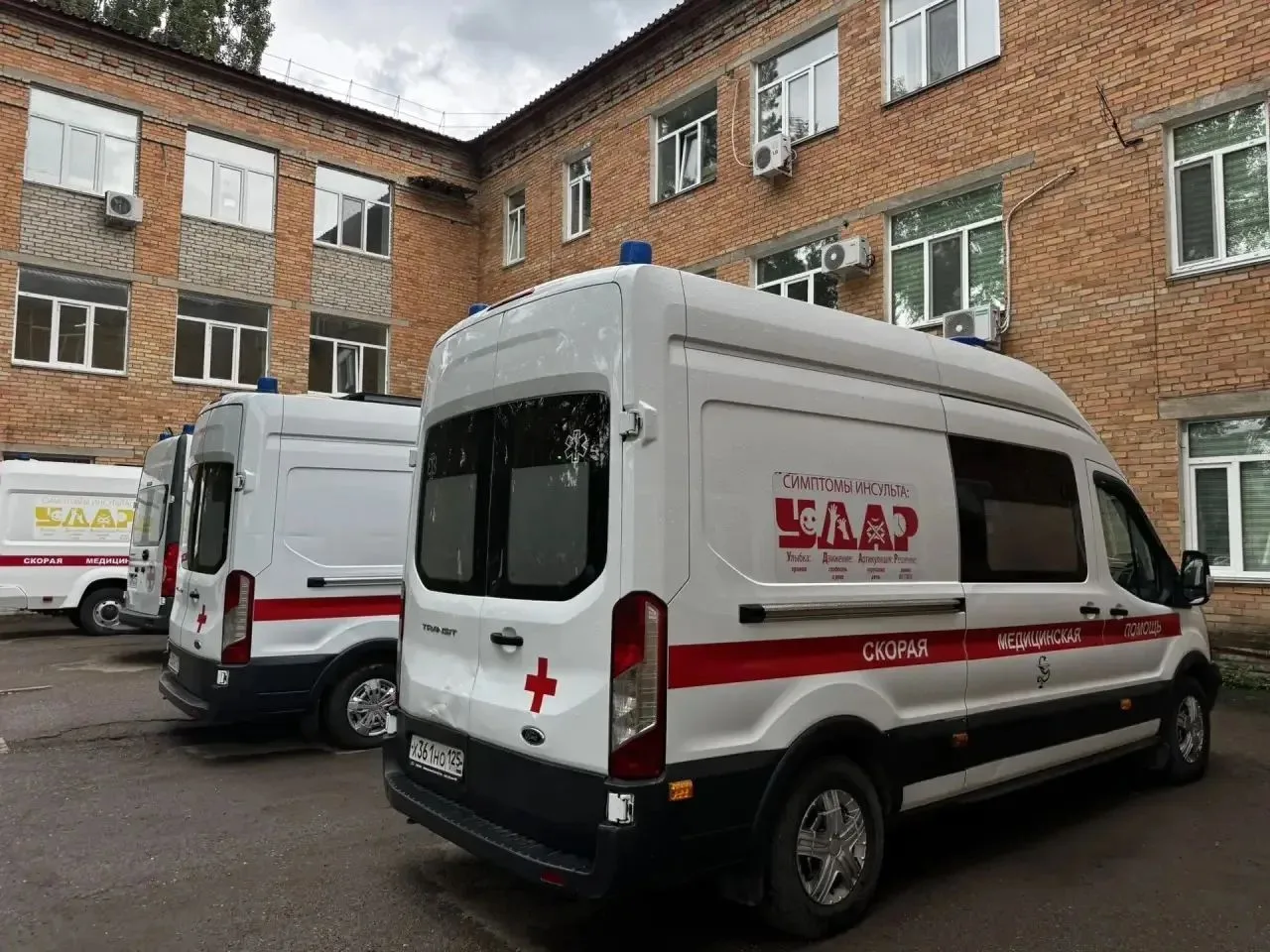 Развитие медицины в Арсеньеве: Евгений Шестопалов обсудил планы с новым главврачом горо...