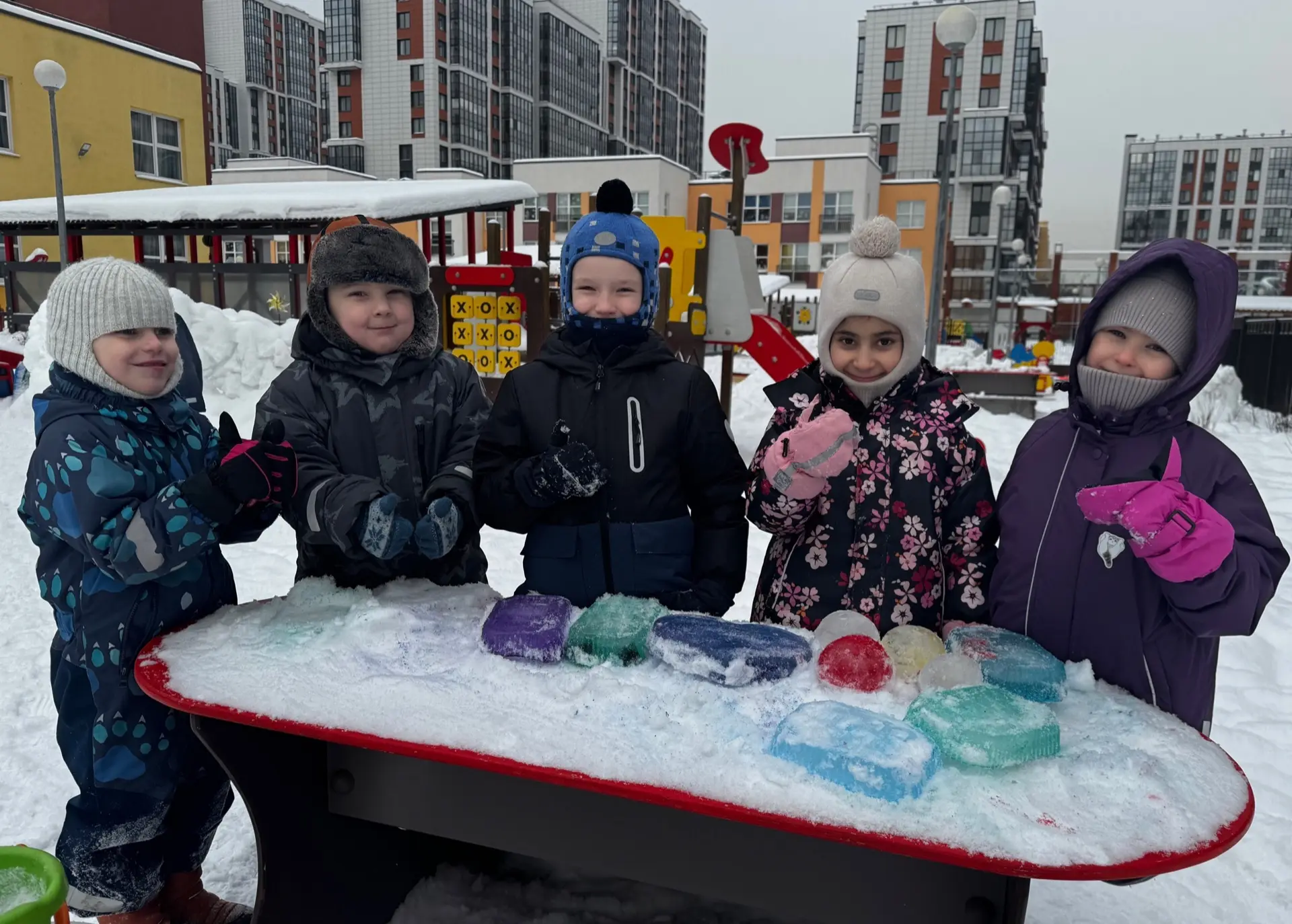Зимние чудеса: удивительные эксперименты с водой и снегом в детском саду 💡☃️