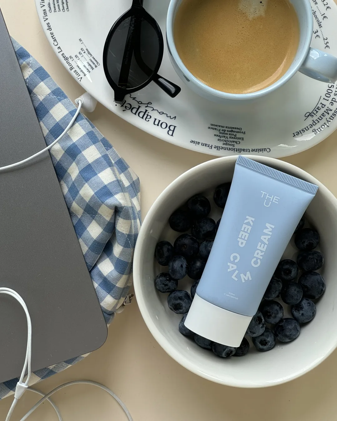 Правильно, это наш хит и бестселлер — Keep Calm Cream ☀️

И вот за что мы его любим:

⭐ лёгкая текст