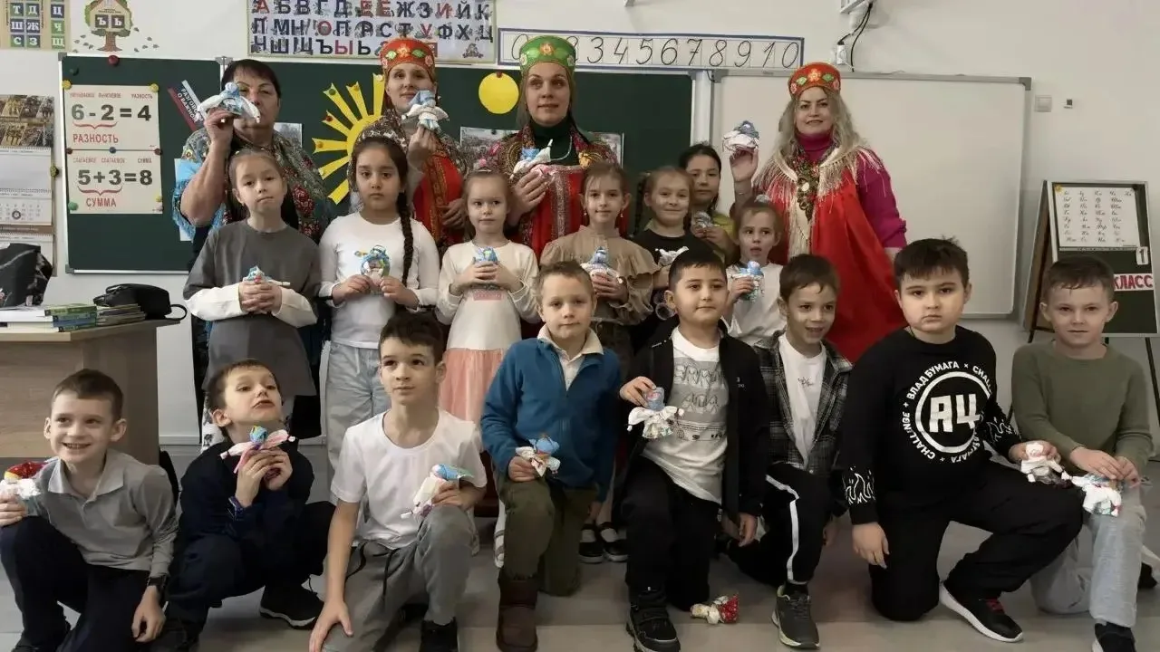 🪆Живые традиции: День народных промыслов в нашей школе! В рамках реализации регионального проекта «П