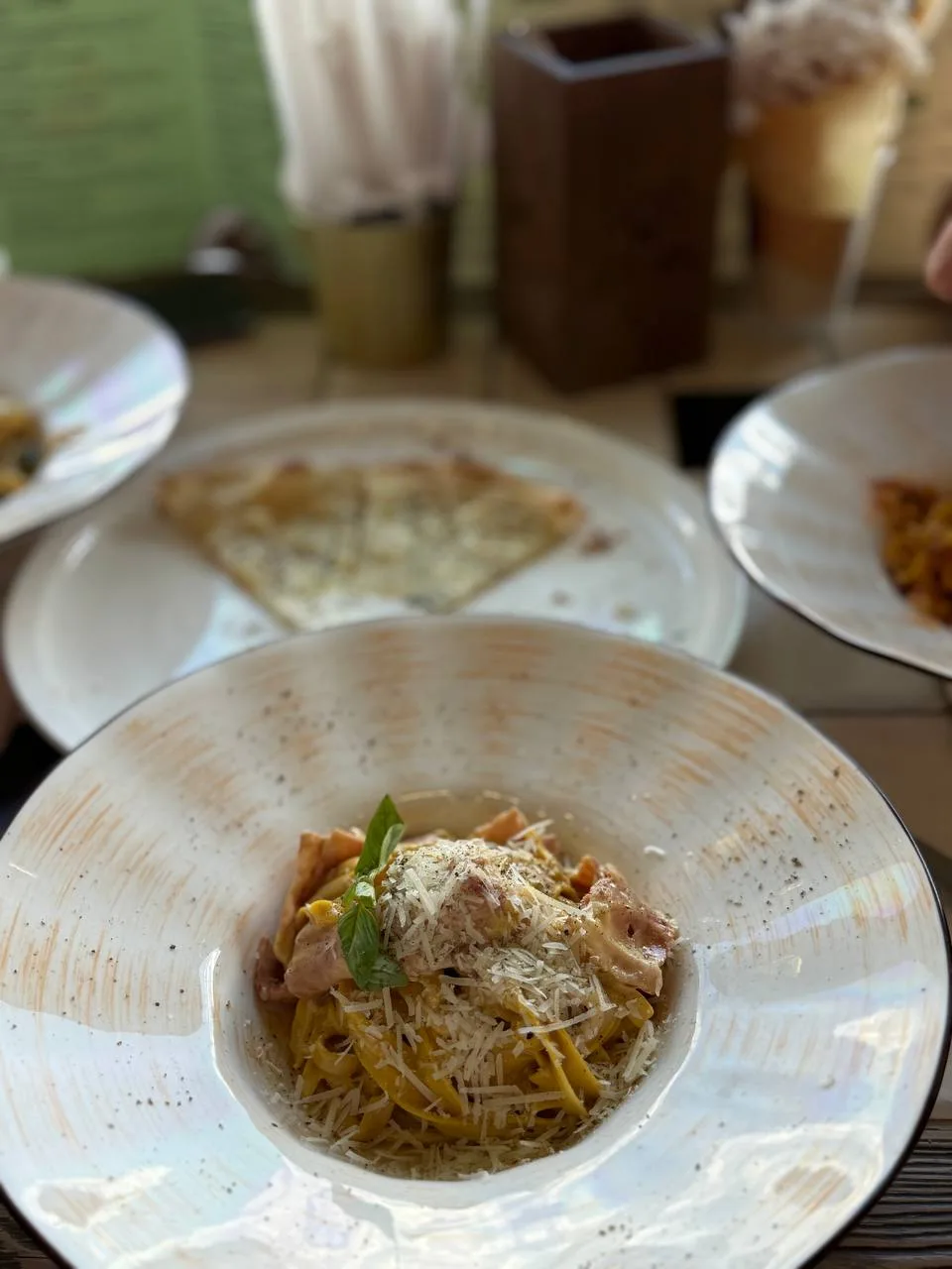 Рядом с домом была обнаружена безумно вкусная паста 🍝