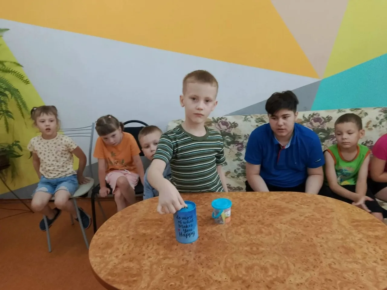 "Секрет копилки"- игра с элементами беседы для воспитанников первой группы. Ребята познакомились с б