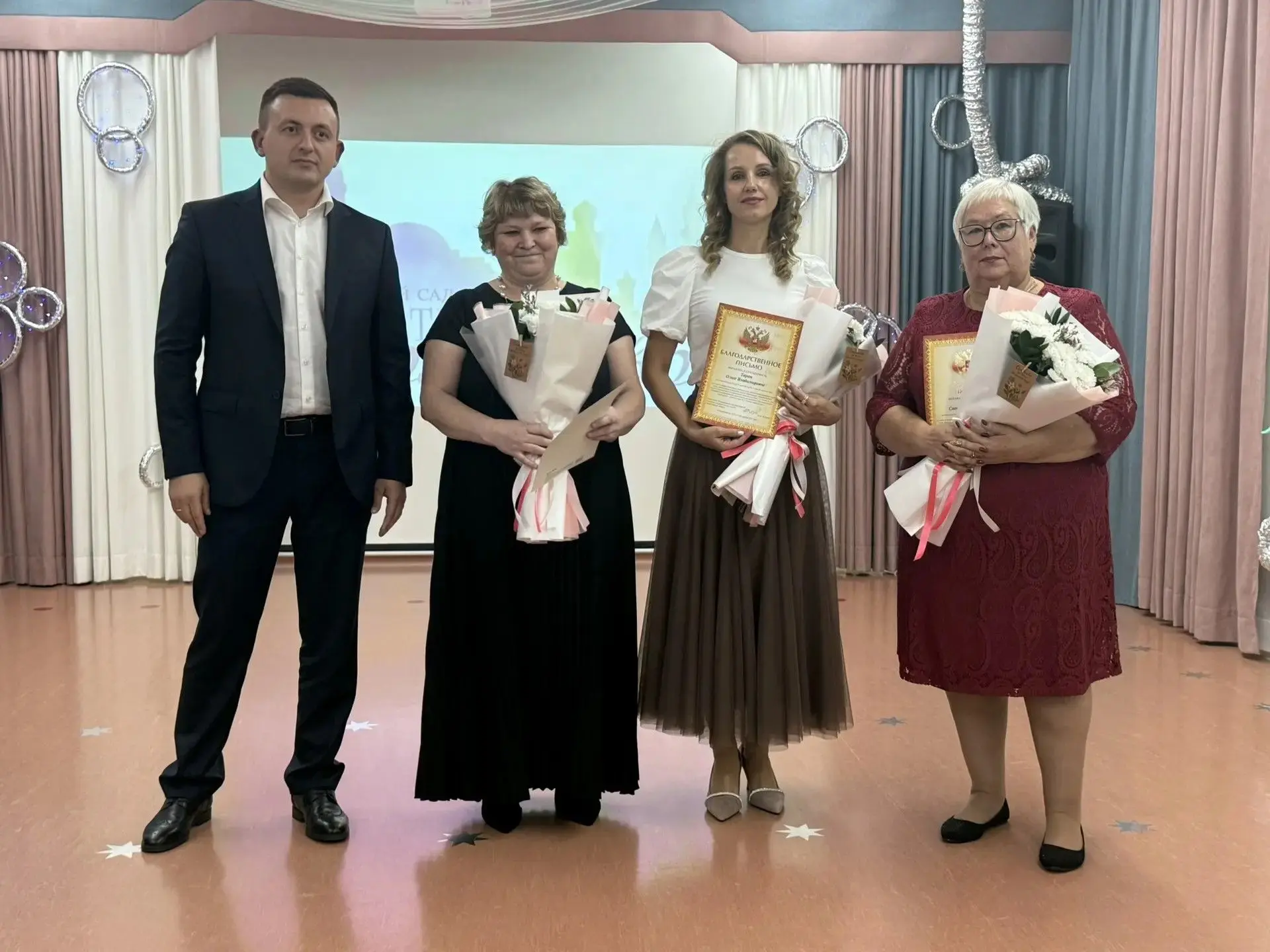 «Третьему королевству» 15 лет!
