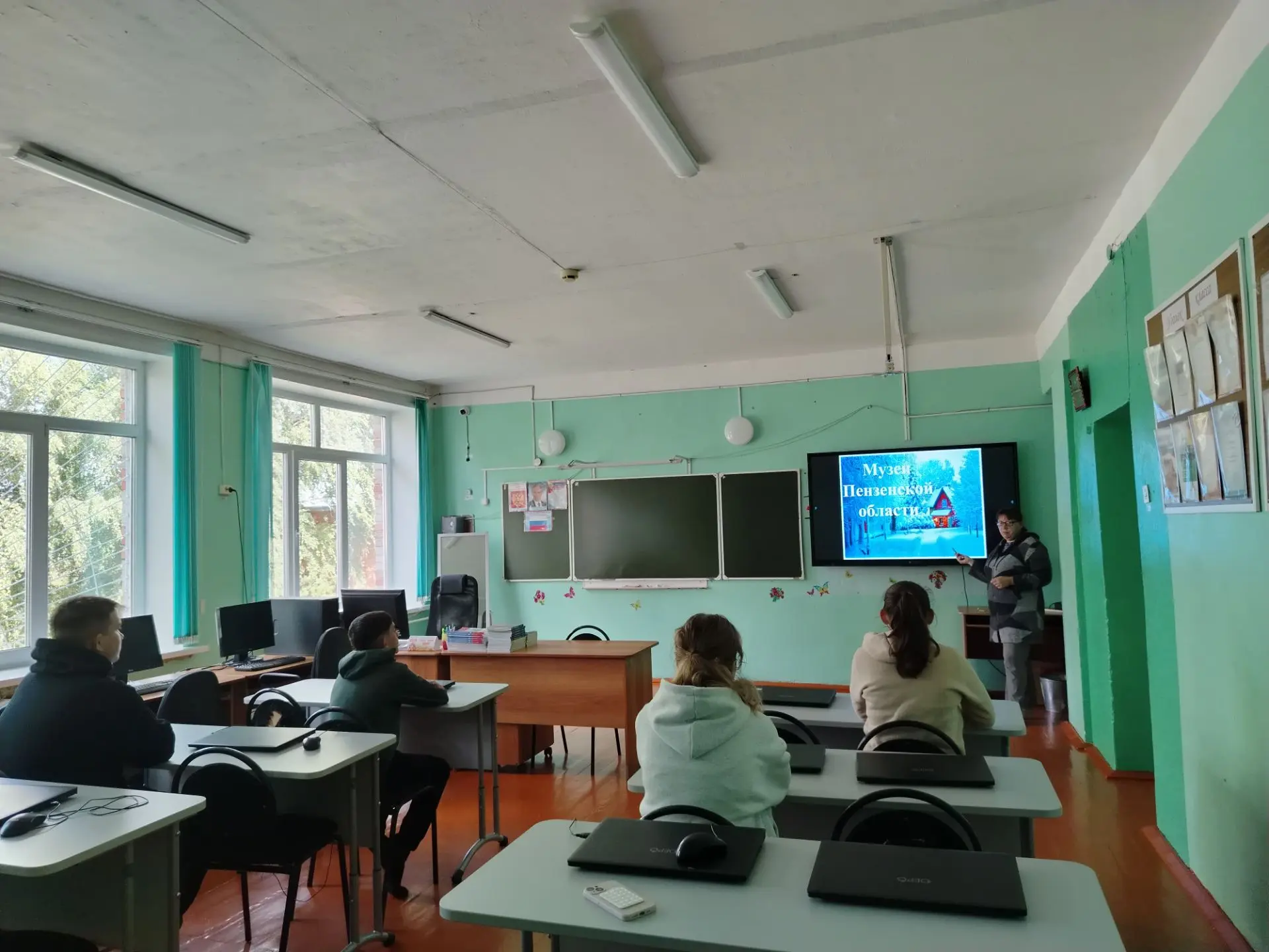 В рамках реализации регионального проекта «Культурная суббота»  обучающиеся 8 класса со...