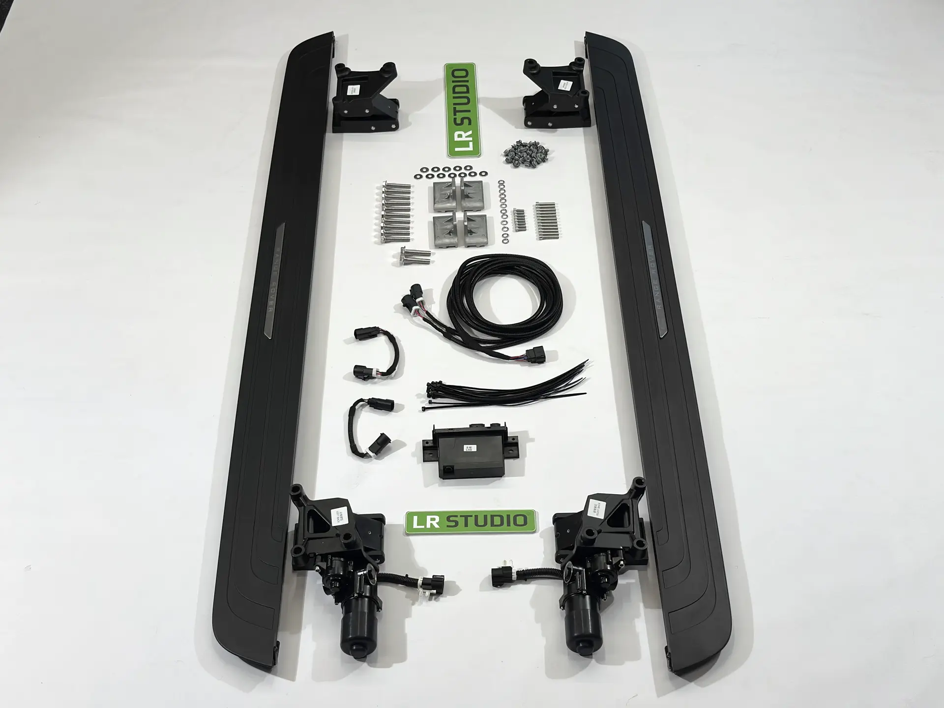 Выдвижные электропороги Range Rover L460 / Range Rover Sport L461