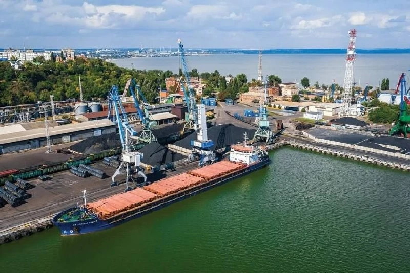 ‼️ Повреждённый беспилотниками танкер с метанолом может угрожать Таганрогскому заливу