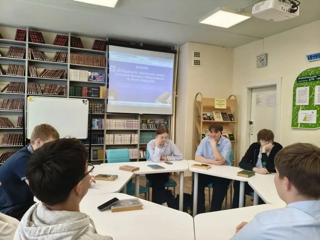 Викторина «Литературный лабиринт:путь для самых внимательных» 📚🧩  В рамках проекта «Чтецкие программ
