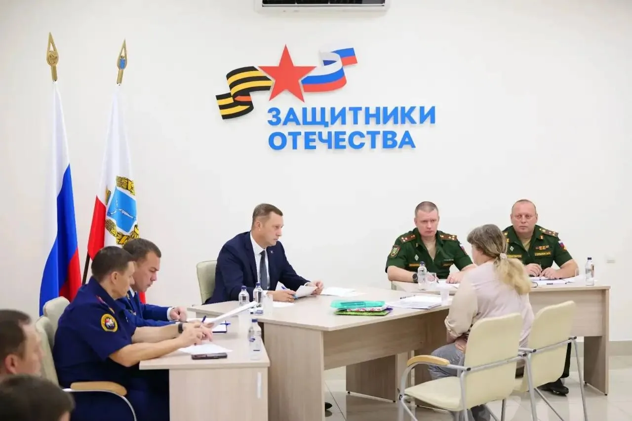 Сегодня губернатор Саратовской области Роман Бусаргин традиционно провел прием участник...