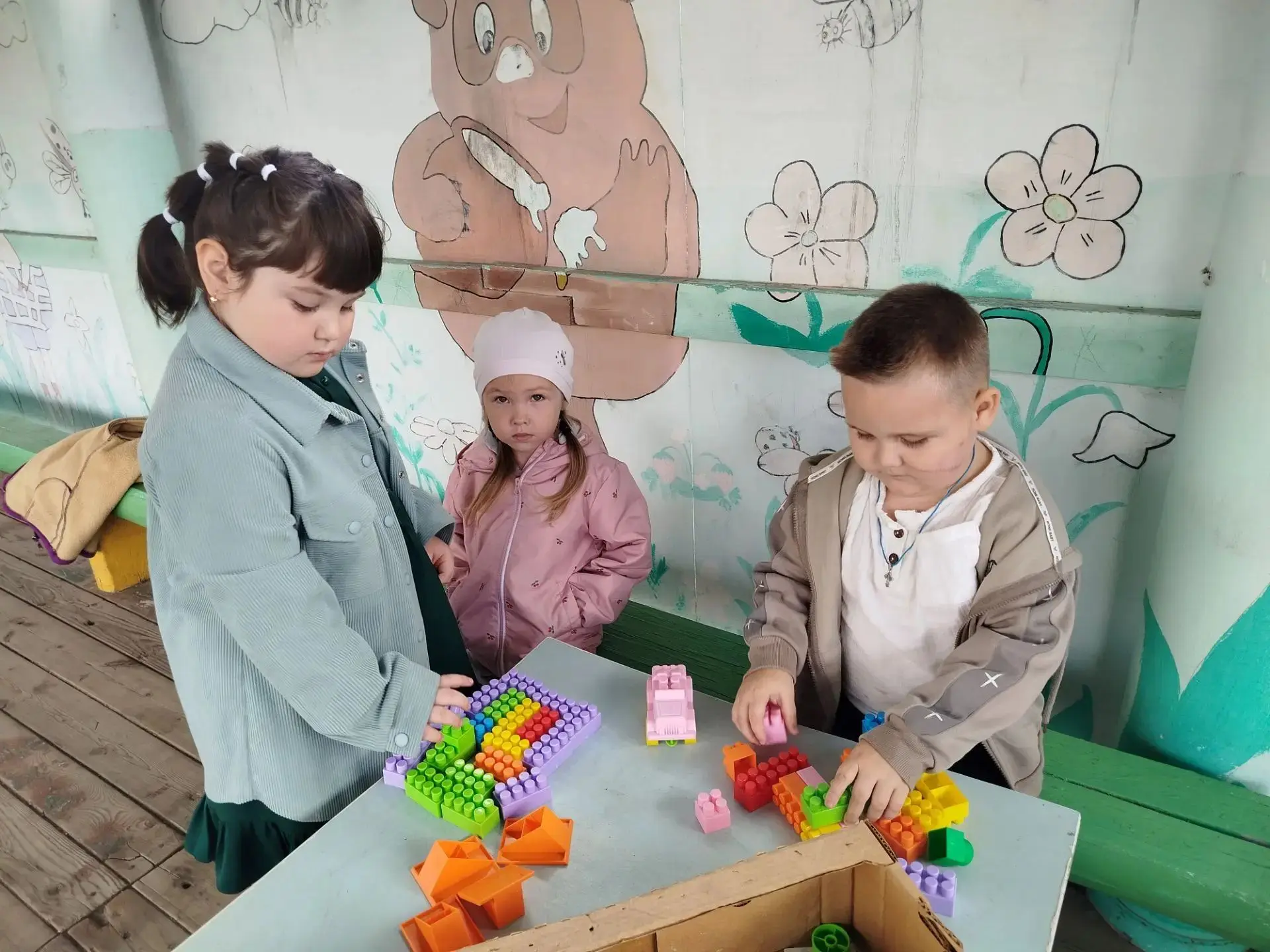 Вот и закончилось яркое, звонкое лето. Дети подросли, окрепли, загорели и с новыми сила...