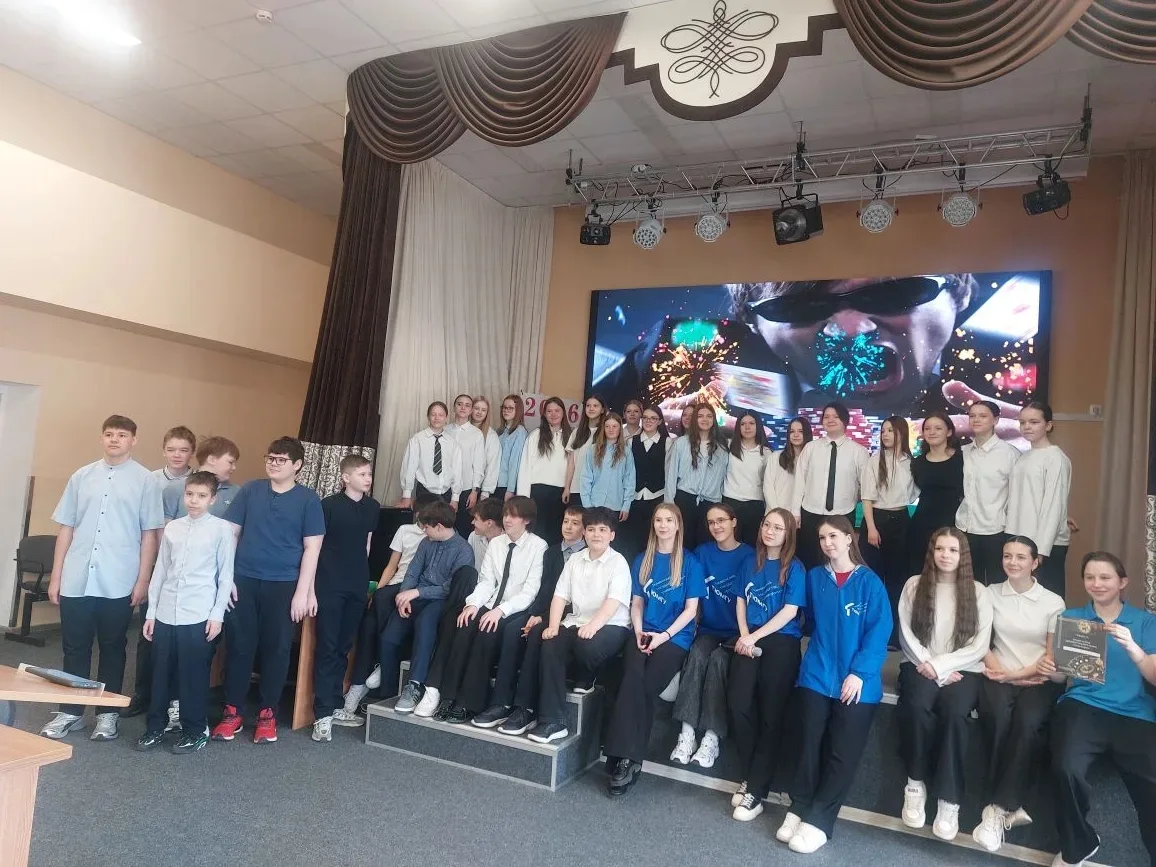 🧬 7Б расшифровал «Гастро-кодекс»!  Сегодня наш класс принял участие в увлекательной научно-популярно