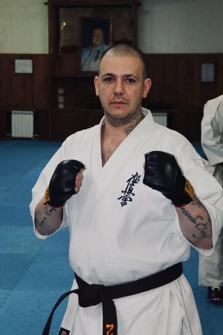 Детский тренер насиловал 5 девочек в Советской Гавани. У него диагностировали педофилию