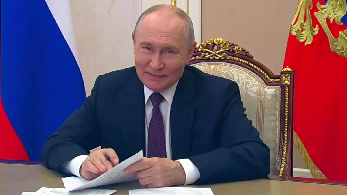 ⚡️ 🧭 Путин поддержал идею создания нейросети для образования